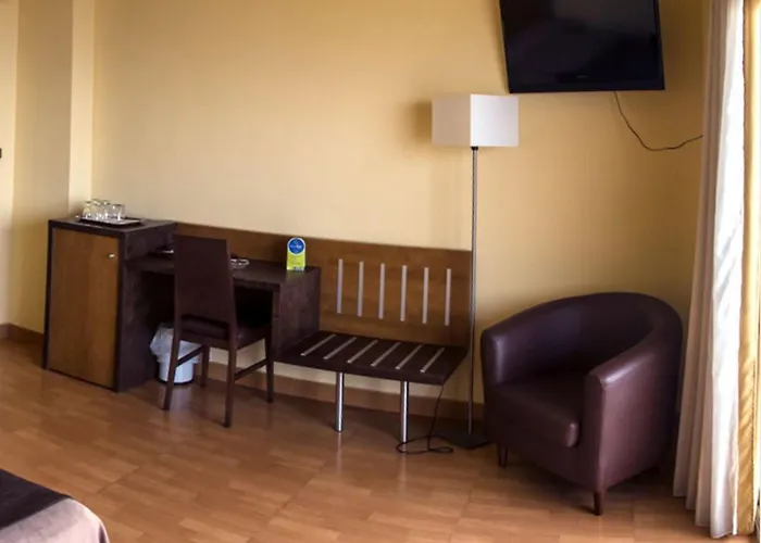 מלון Rincon Sol 4*